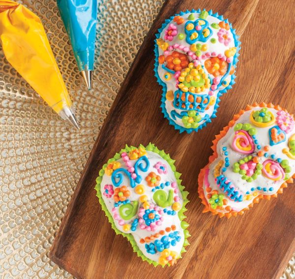 Nordic Ware Skull Cakelet Pan Aluminum Halloween Baking-3